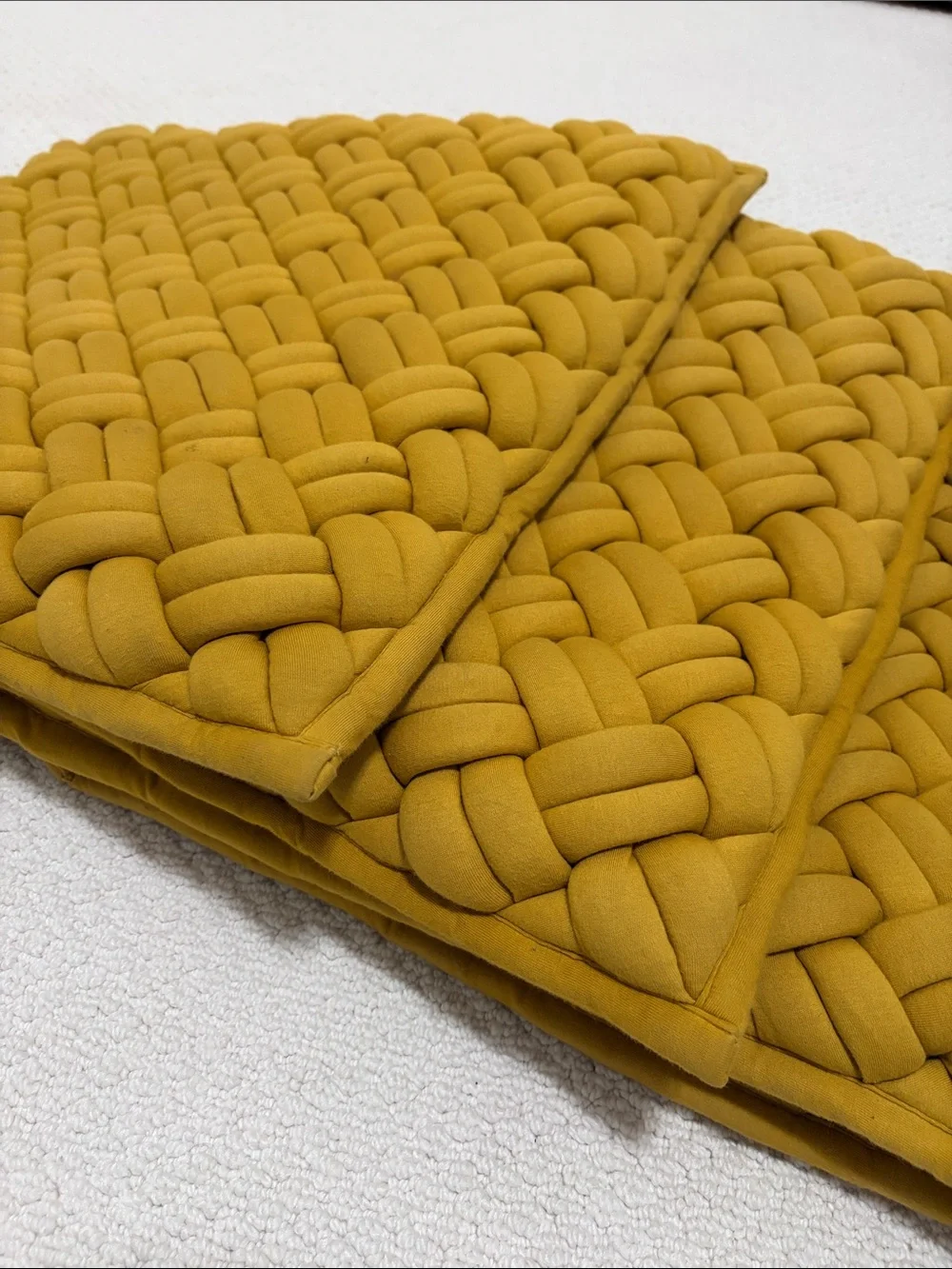 Decor Pad Jersey Interknit Mustard Accent Throw Pillow 4 pieces Yellow Down